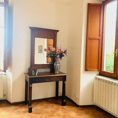 La Finestra Sul Campanile, Apartament Tellaro