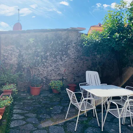 La Finestra Sul Campanile, Apartman Tellaro