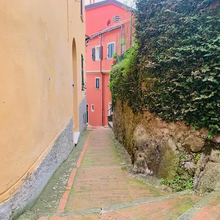 La Finestra Sul Campanile, Apartament Tellaro