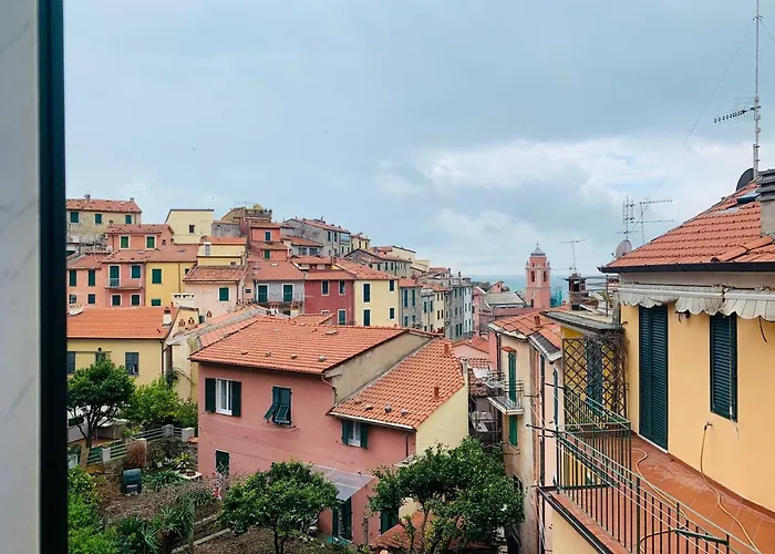 La Finestra Sul Campanile, Apartment Tellaro