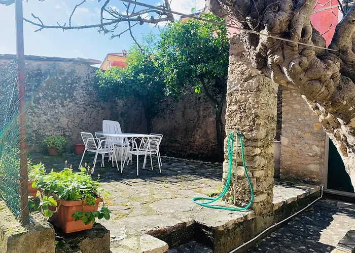 La Finestra Sul Campanile, Apartment *